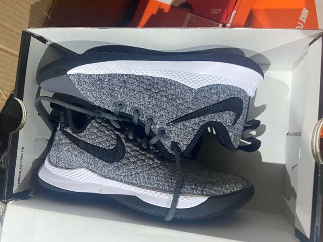NikeSneakers10.jpg