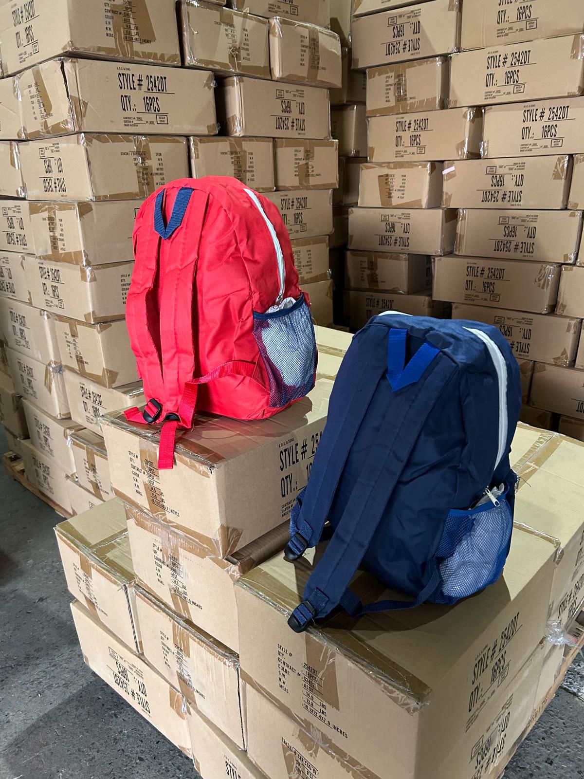 Wholesale Backpacks - School Bags Bulk Lot : Wholesale Pallets ...