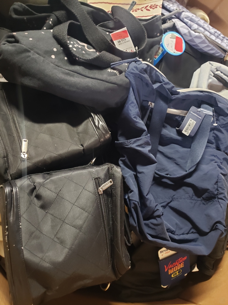 additional/TJ-Maxx-Wholesale-Backpacks-pallets-8.jpeg