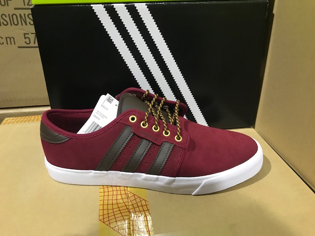 additional/adidas-wholeasale-sneaker-pallets-9.jpg