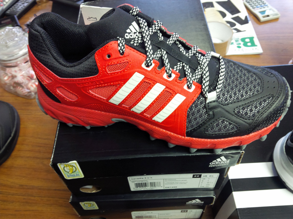 additional/adidas-wholesale-sneaker-pallets-2.jpg