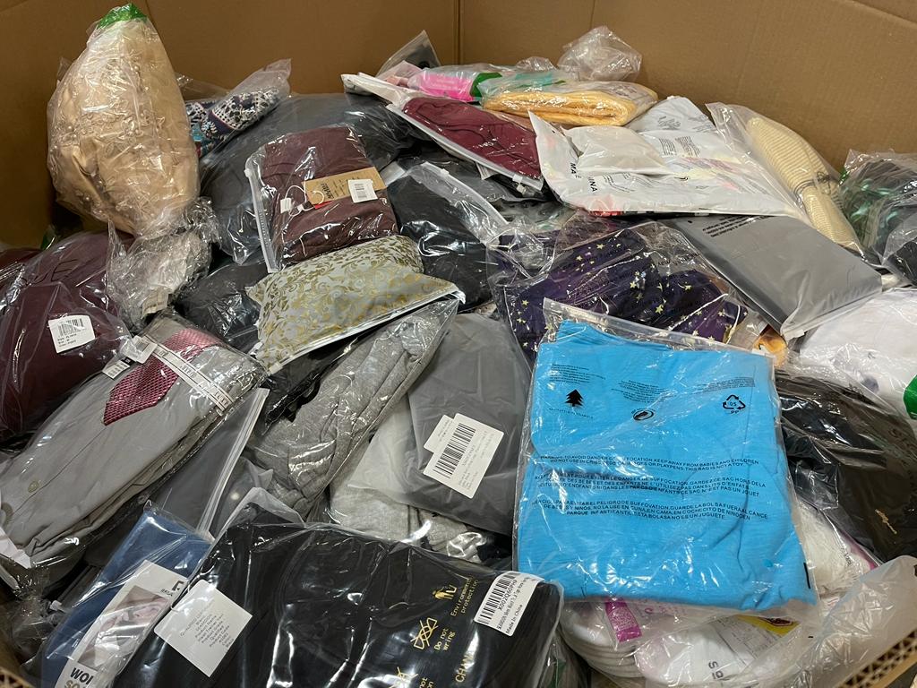 additional/amazon-clothing-pallets-wholesale-13.jpg