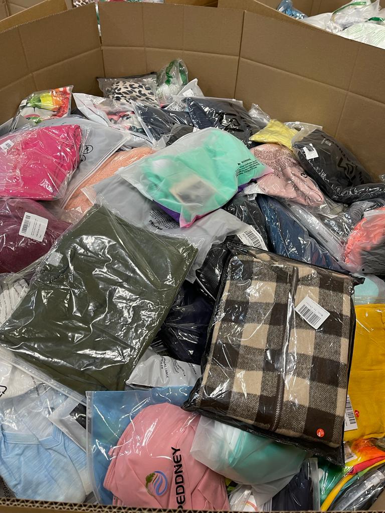 additional/amazon-clothing-pallets-wholesale-15.jpg