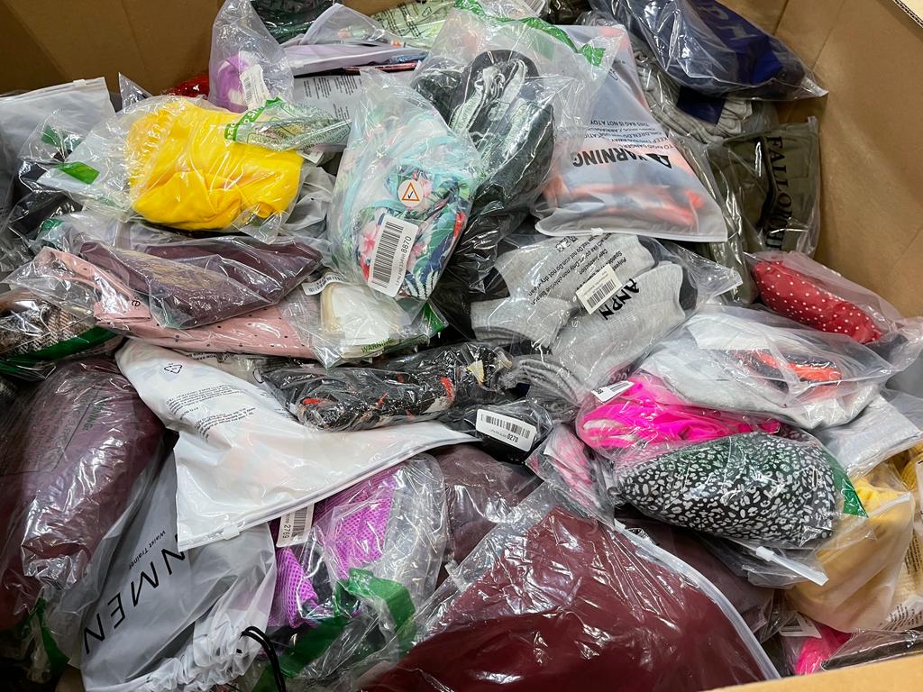 additional/amazon-clothing-pallets-wholesale-16.jpg