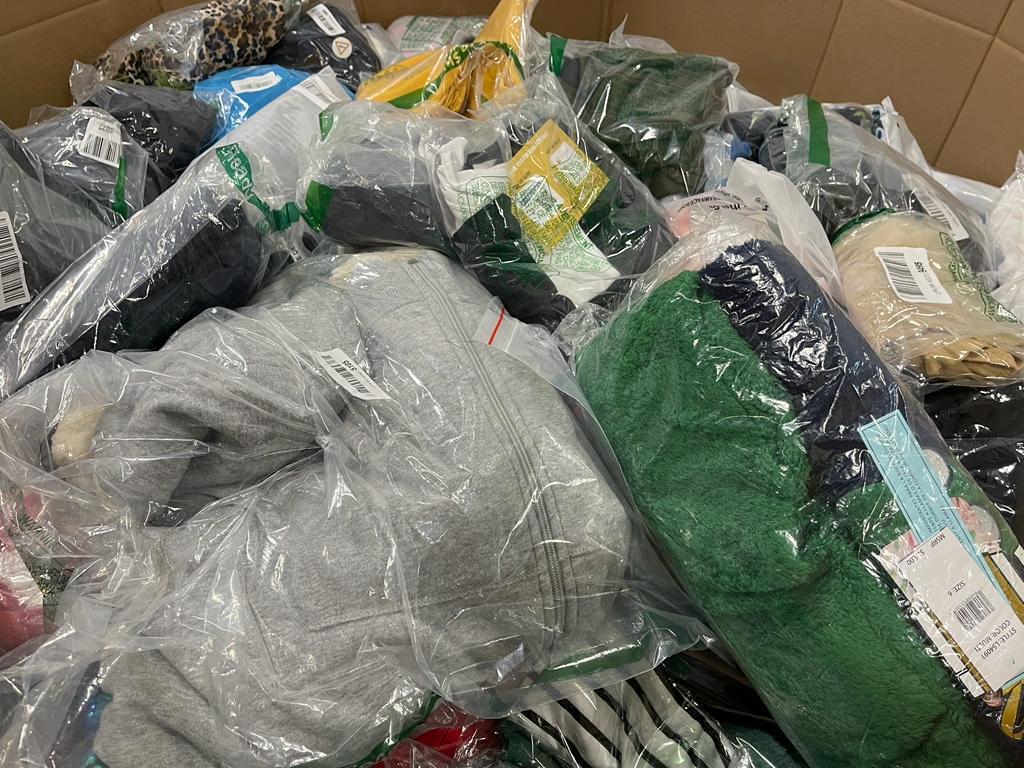 additional/amazon-clothing-pallets-wholesale-20.jpg
