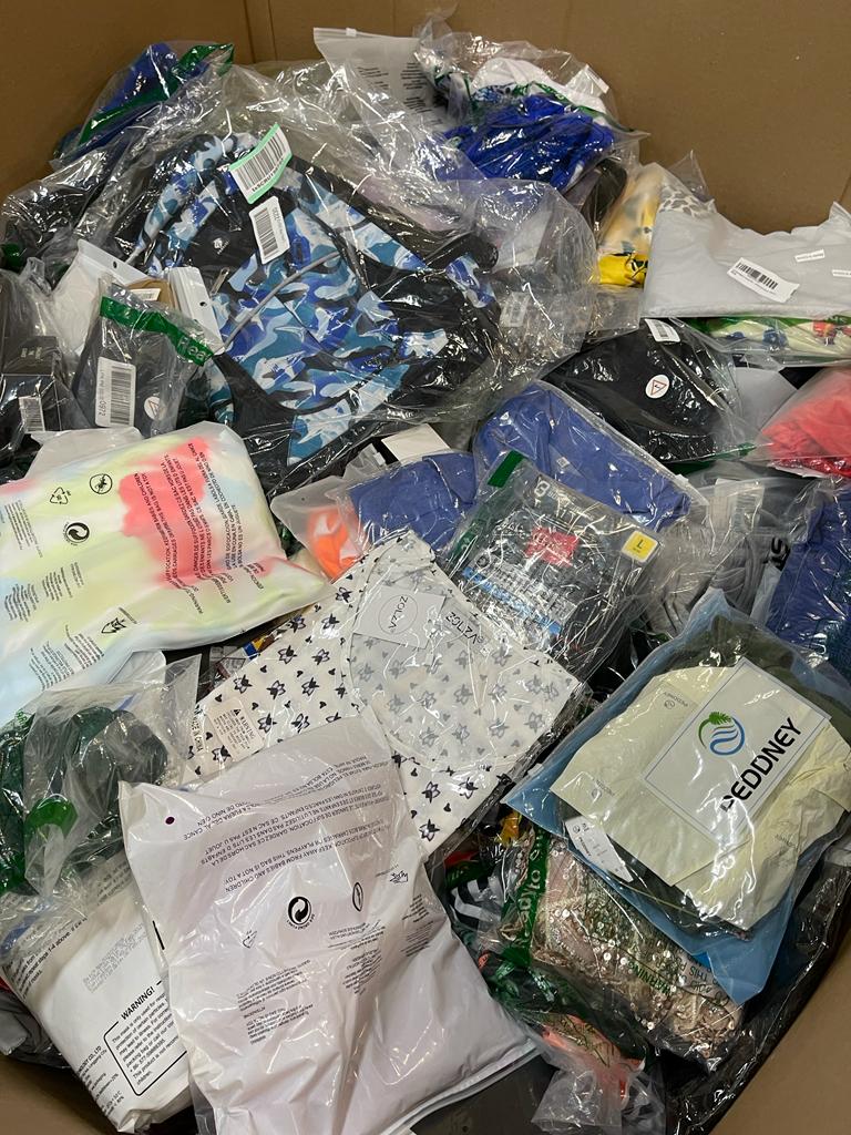 additional/amazon-clothing-pallets-wholesale-21.jpg