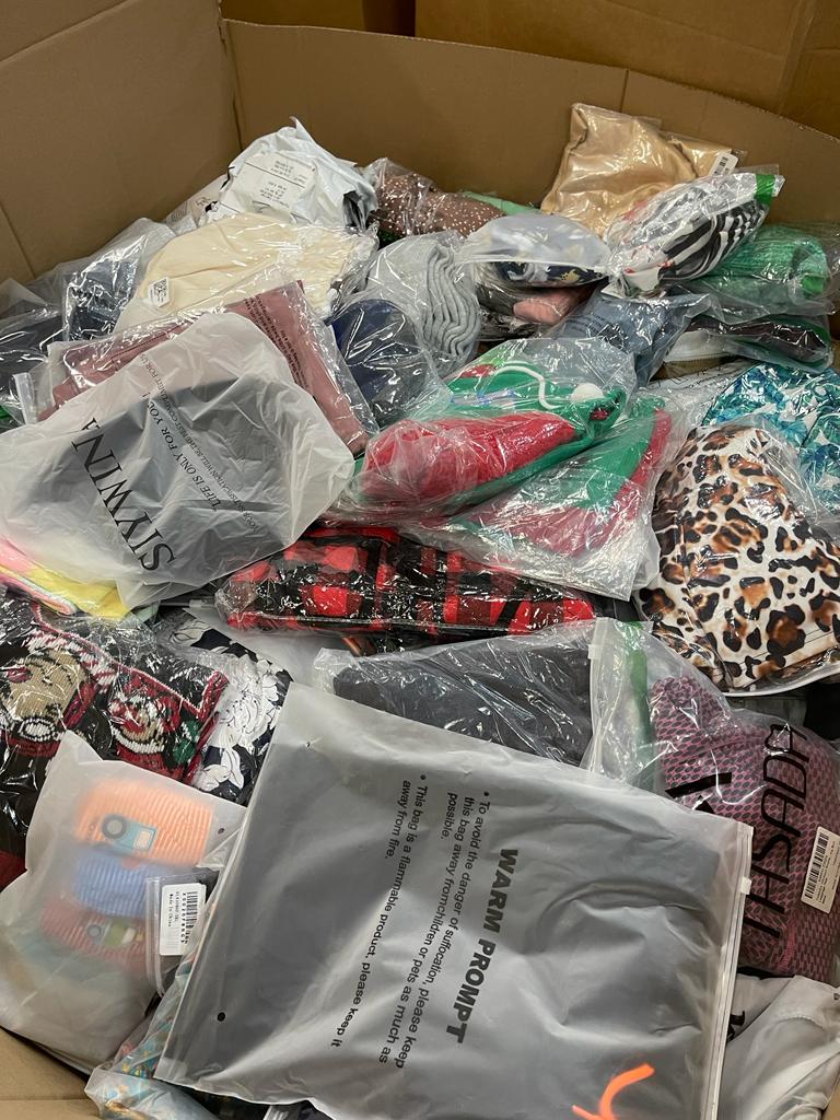 additional/amazon-clothing-pallets-wholesale-23.jpg