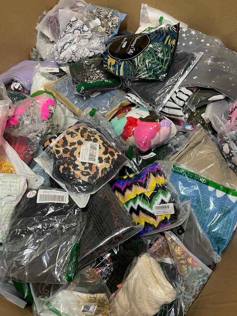 additional/amazon-clothing-pallets-wholesale-24.jpg