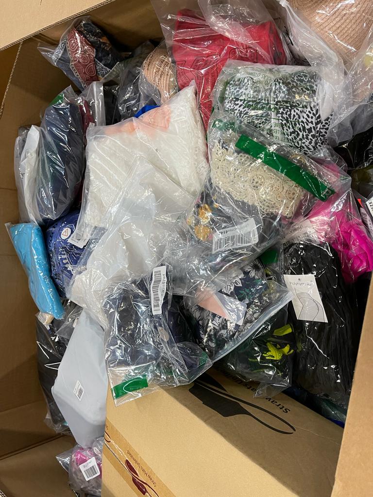 additional/amazon-clothing-pallets-wholesale-8.jpg