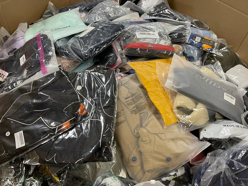 additional/amazon-clothing-pallets-wholesale-9.jpg