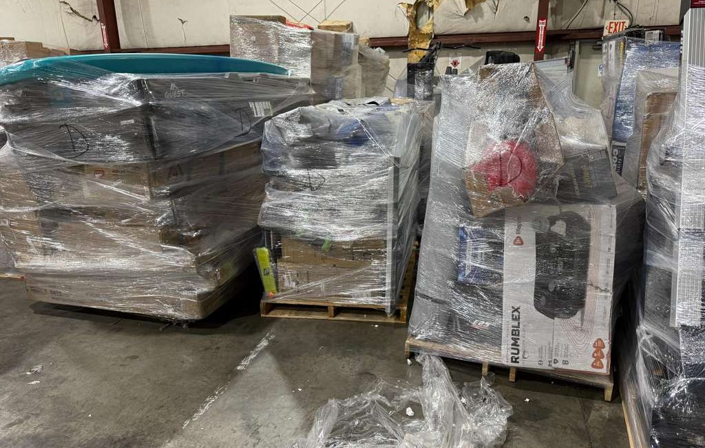 additional/dicks-sporting-goods-wholesale-truckload-1.jpg