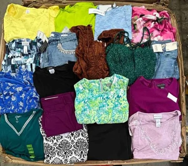 additional/jc-penney-wholesale-clothing-pallets-1.jpg