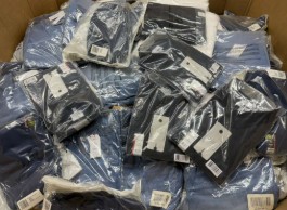 additional/walmart-wholesale-clothing-truckload-1.jpg