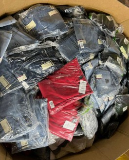 additional/walmart-wholesale-clothing-truckload-10.jpg