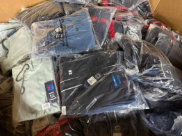 additional/walmart-wholesale-clothing-truckload-17.jpg