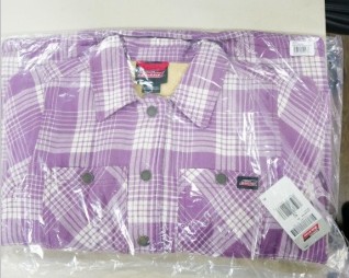 additional/walmart-wholesale-clothing-truckload-28.jpg