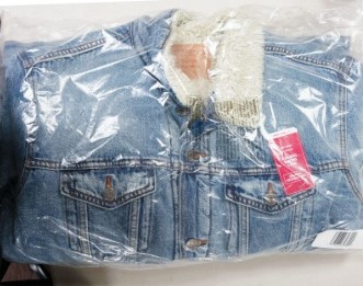 additional/walmart-wholesale-clothing-truckload-31.jpg