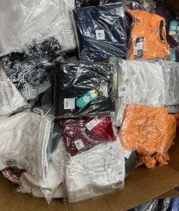 additional/walmart-wholesale-clothing-truckload-5.jpg