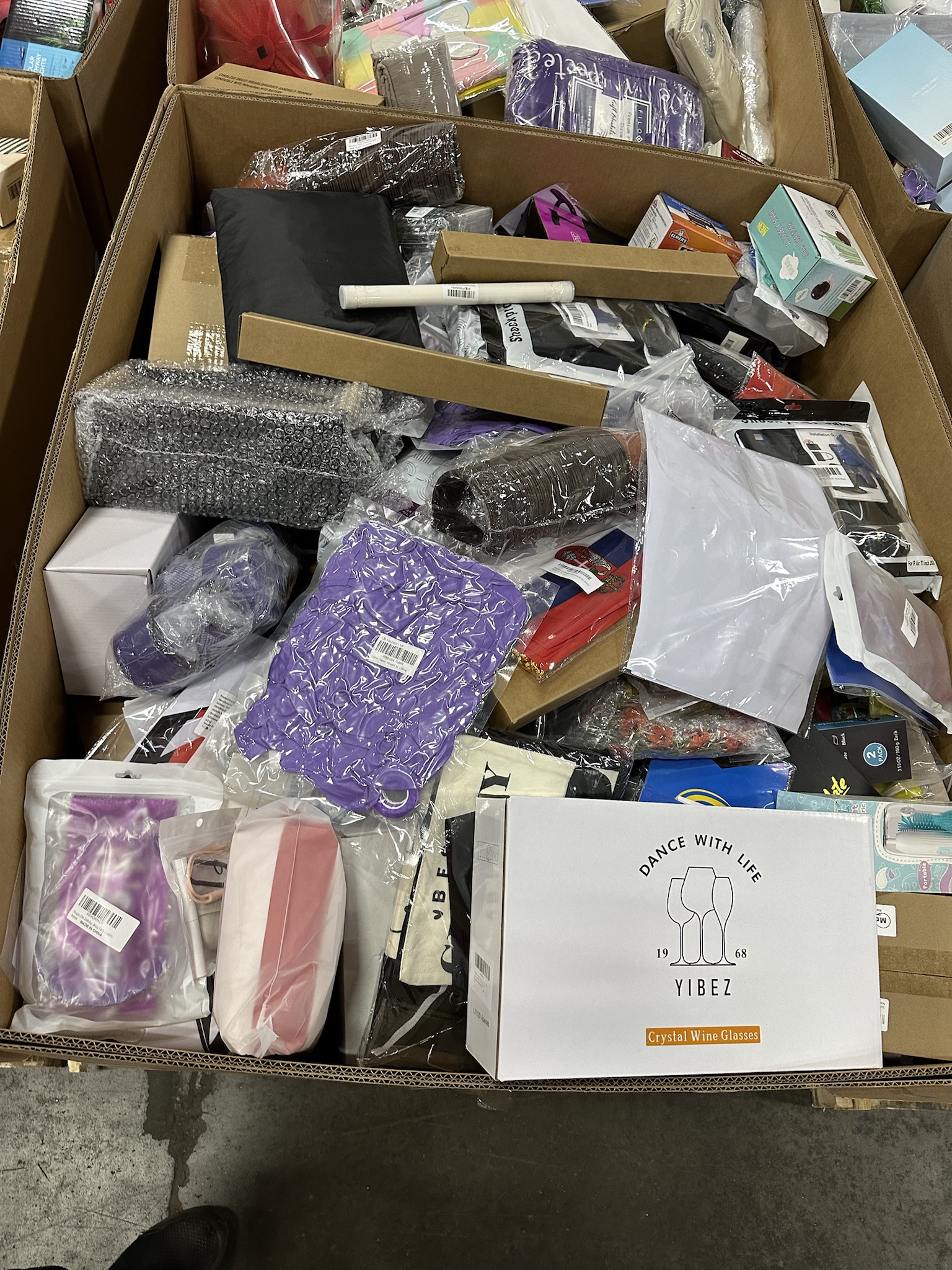 additional/wholesale-amazon-FC-new-overstock-general-merchandise-truckloads-22.jpeg