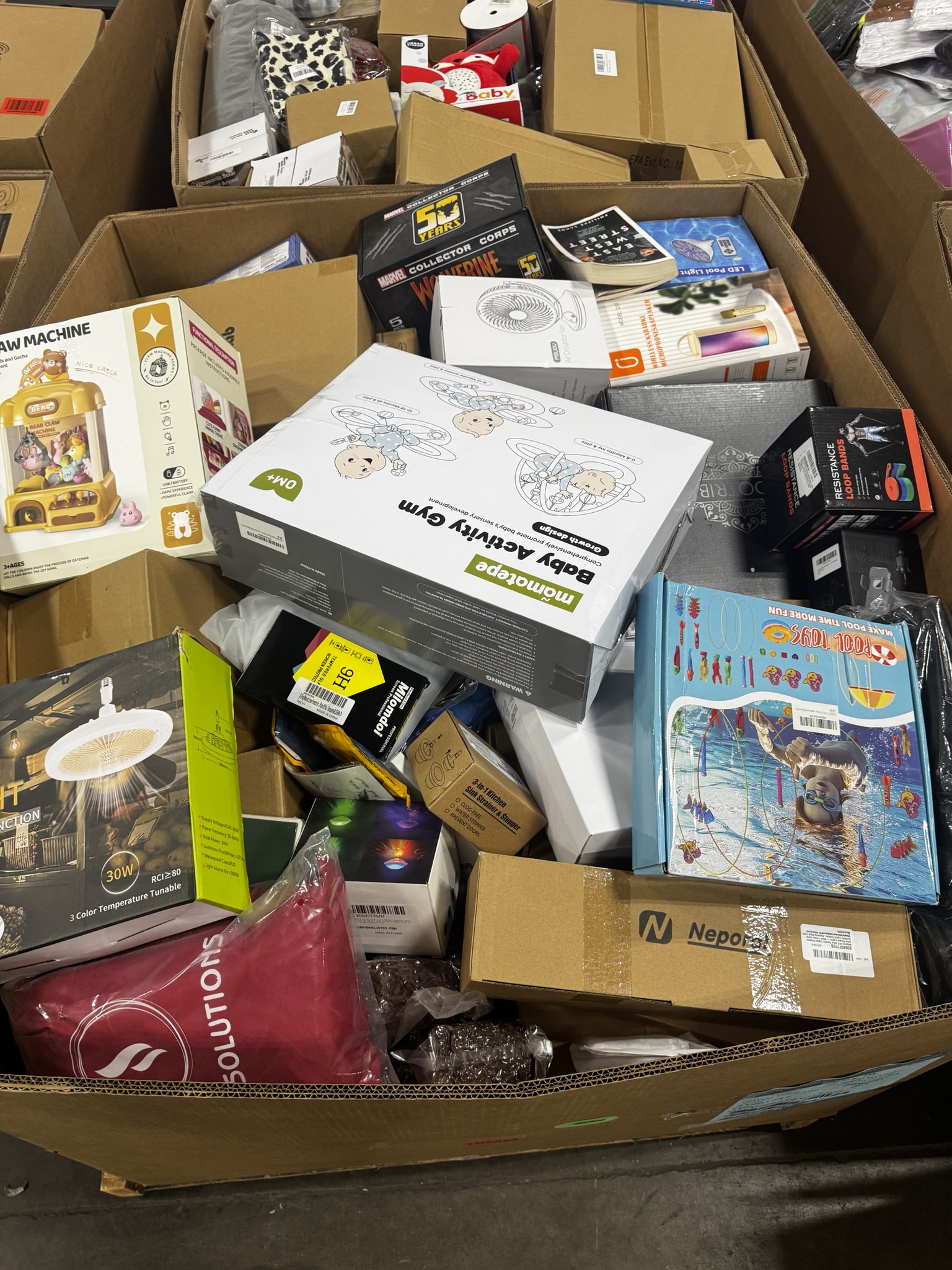 additional/wholesale-amazon-FC-new-overstock-general-merchandise-truckloads-3.jpeg
