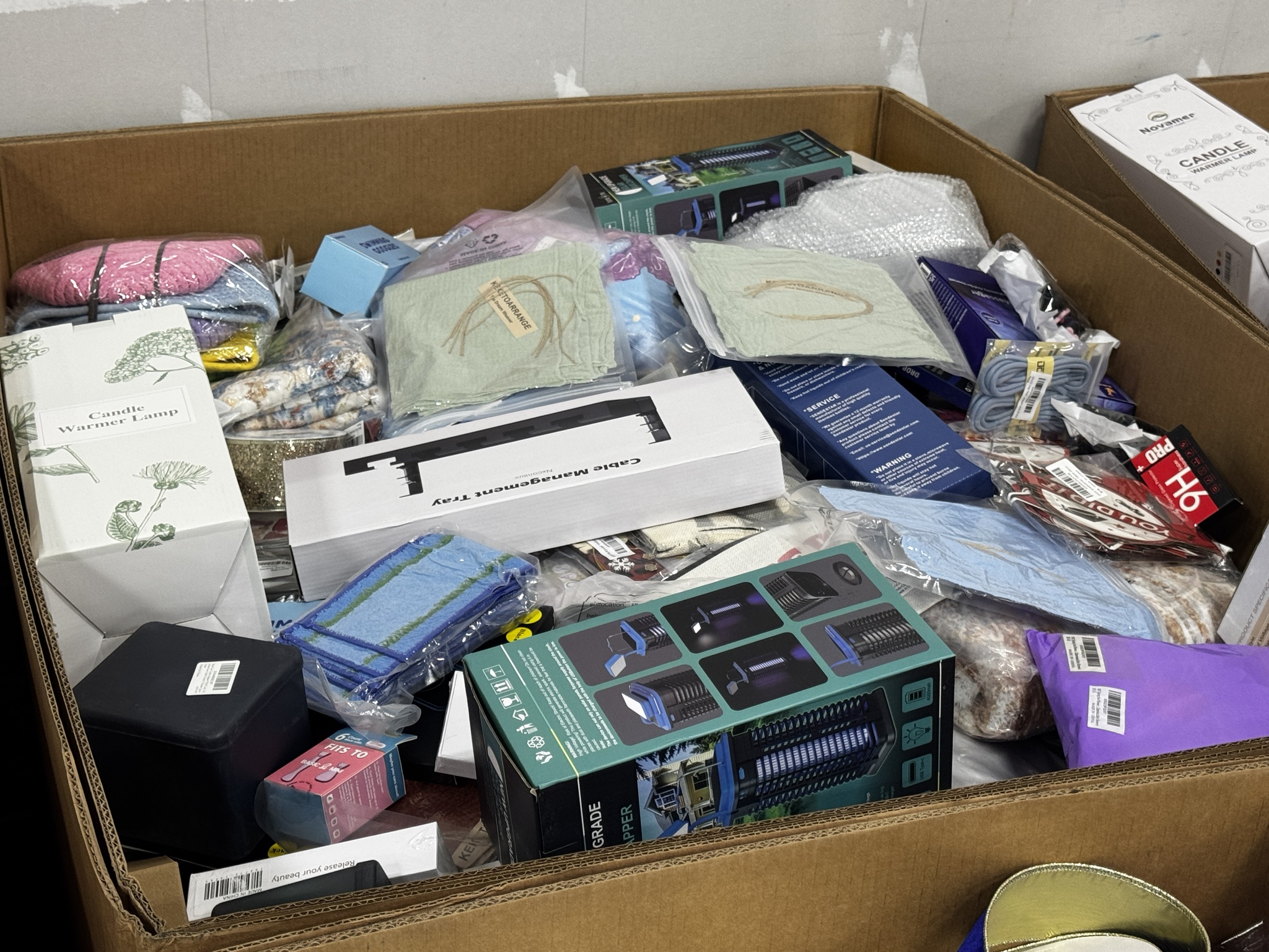 additional/wholesale-amazon-FC-new-overstock-general-merchandise-truckloads-5.jpeg
