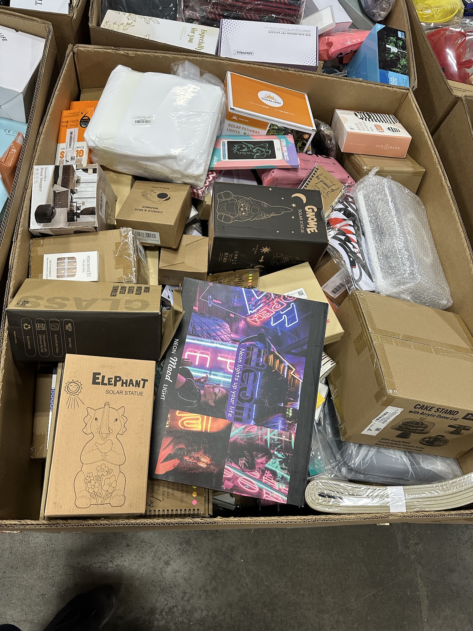 additional/wholesale-amazon-FC-new-overstock-general-merchandise-truckloads-9.jpeg