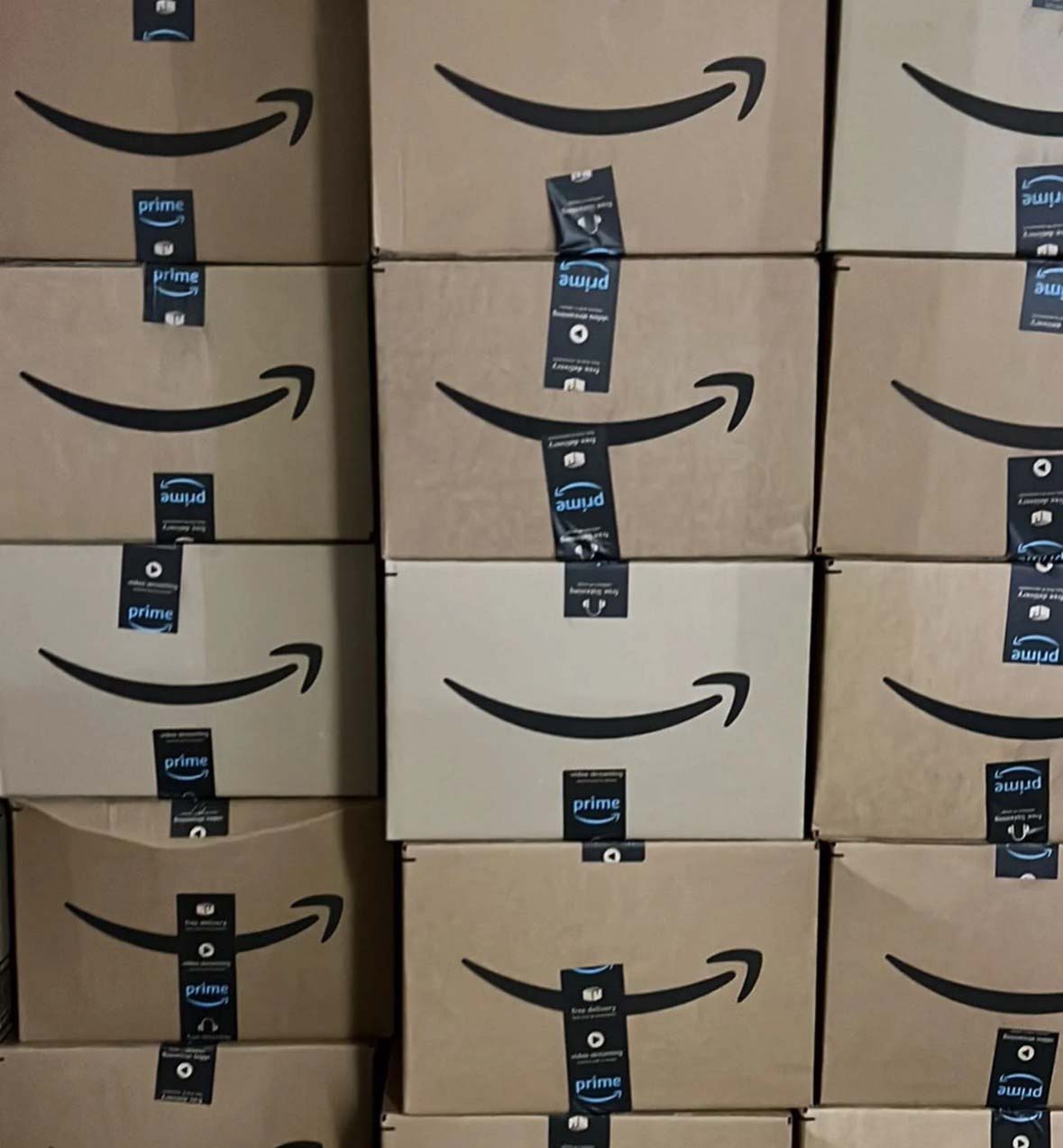 additional/wholesale-amazon-mystery-box-truckloads-liquidation-4.jpg