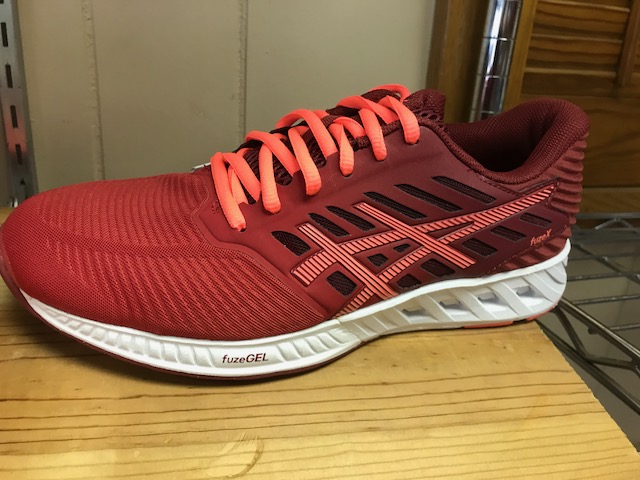 additional/wholesale-asics-sneakers-pallet-1.jpg