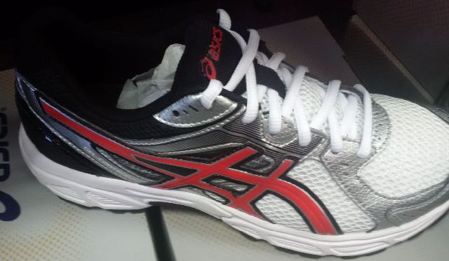 additional/wholesale-asics-sneakers-pallet-9.jpg