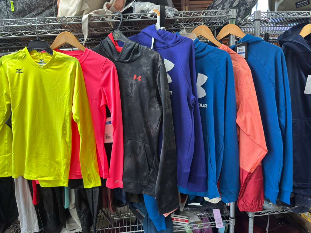 additional/wholesale-branded-sports-clothing-3.jpeg