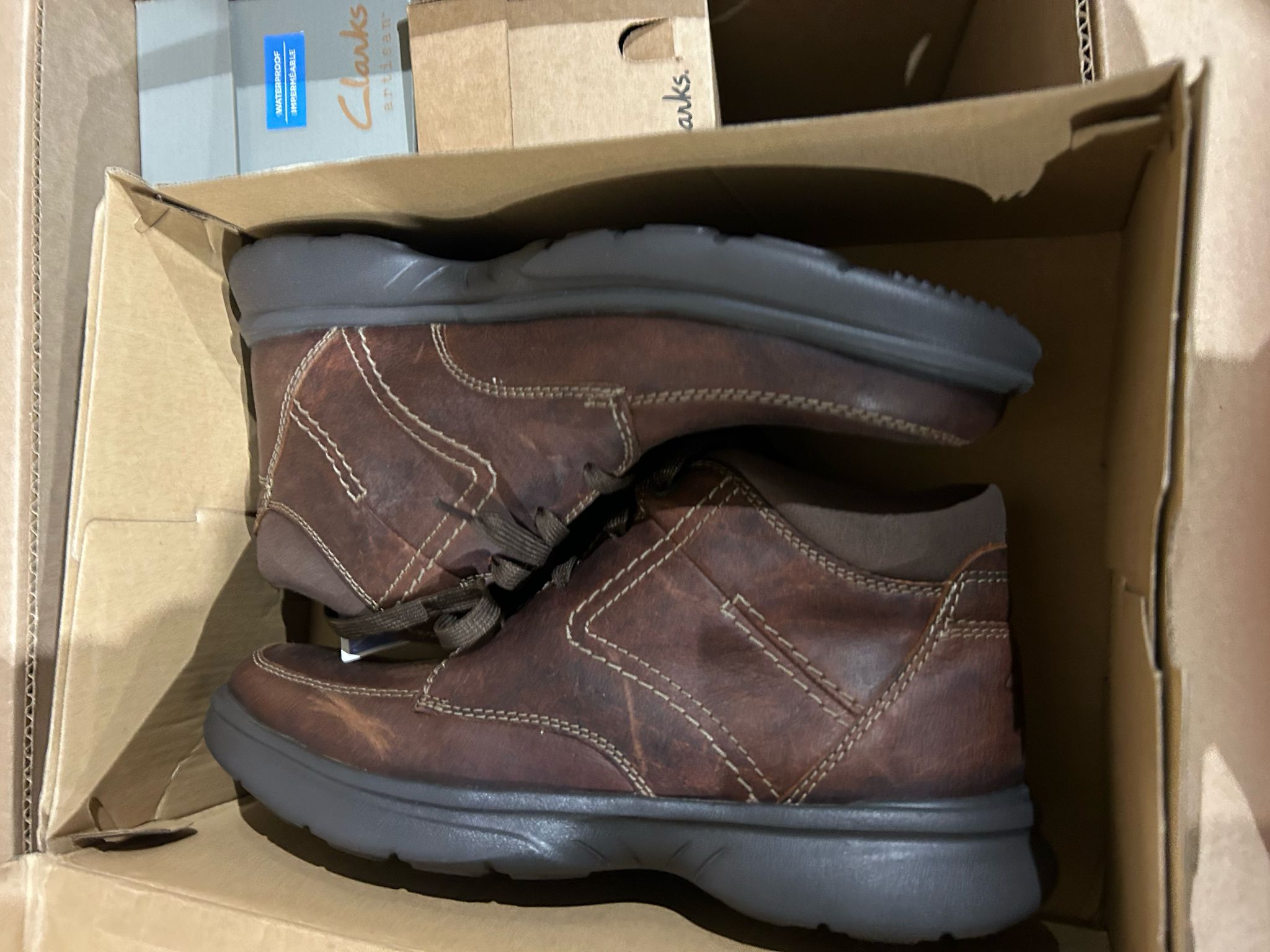additional/wholesale-clarks-boots-shoes-11.jpeg