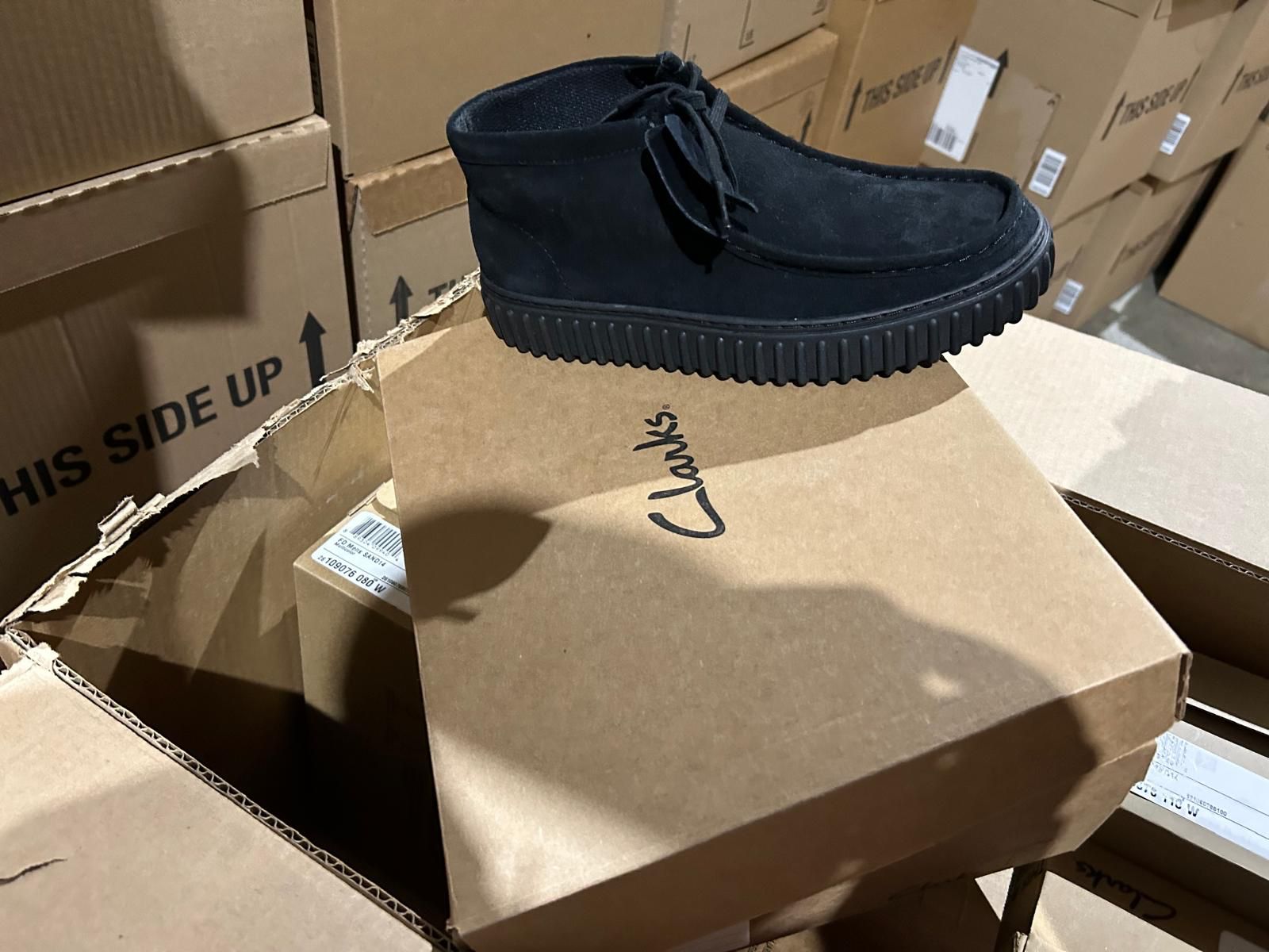 additional/wholesale-clarks-boots-shoes-14.jpeg
