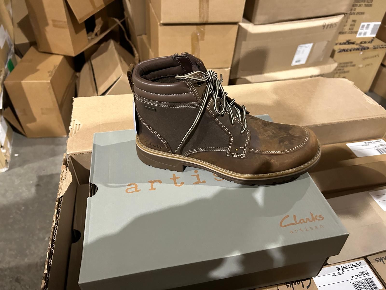 additional/wholesale-clarks-boots-shoes-18.jpeg