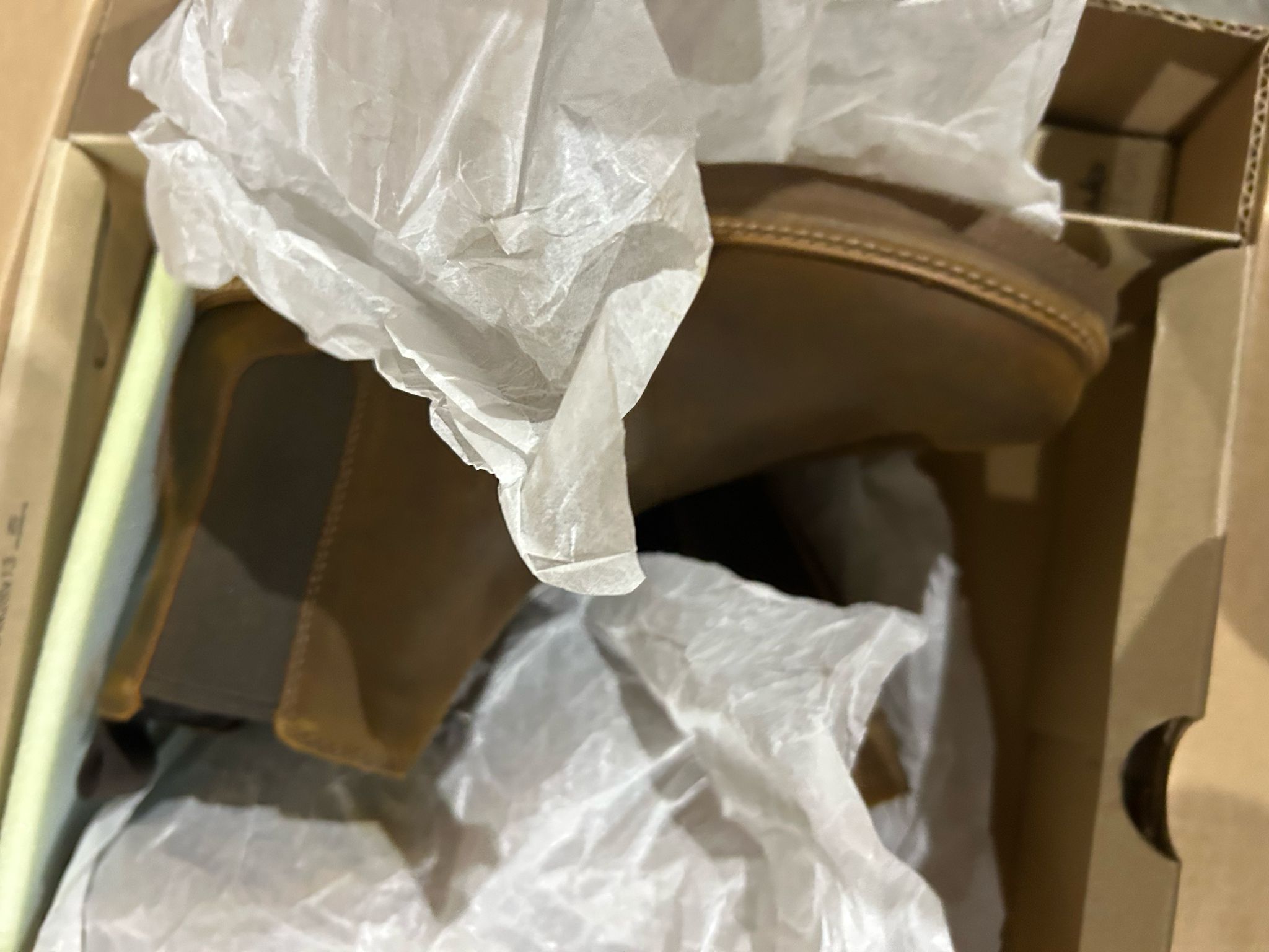 additional/wholesale-clarks-boots-shoes-6.jpeg