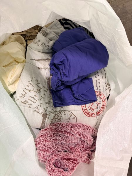 additional/wholesale-credential-linens-used-household-rummage-25.jpg