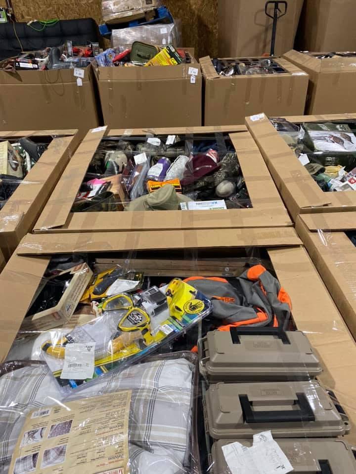 additional/wholesale-dicks-sporting-goods-pallets-truckloads-liquidation-sporting-goods-1.jpg