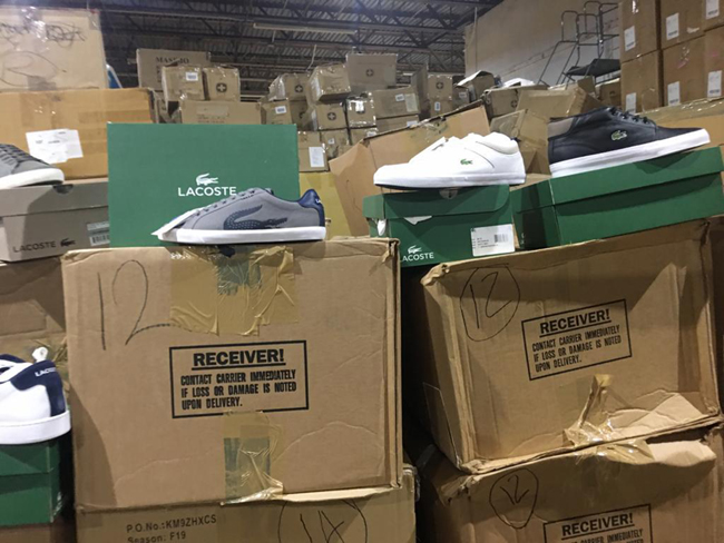 additional/wholesale-lacoste-sneakers-3.jpg