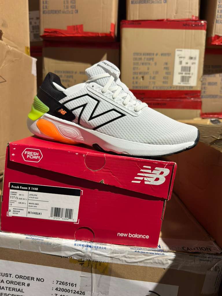 additional/wholesale-new-balance-sneaker-pallet-11.jpeg
