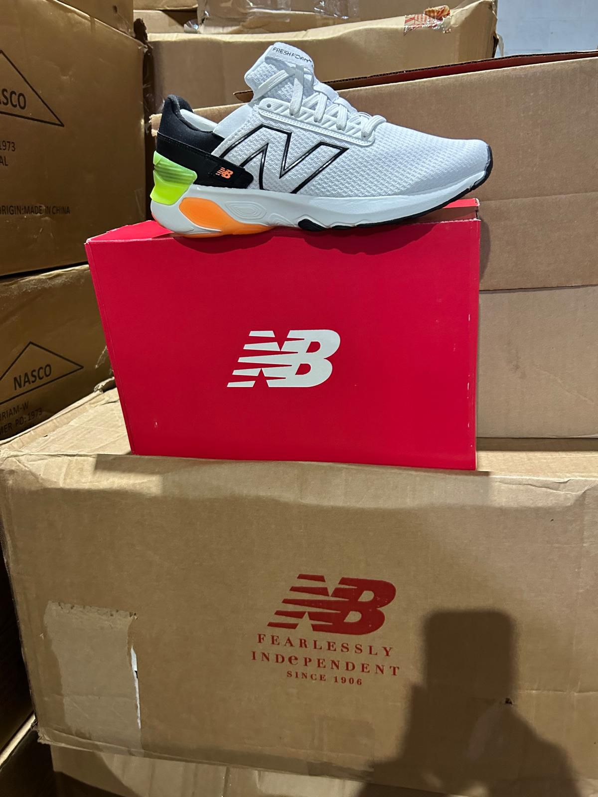 additional/wholesale-new-balance-sneaker-pallet-2.jpeg