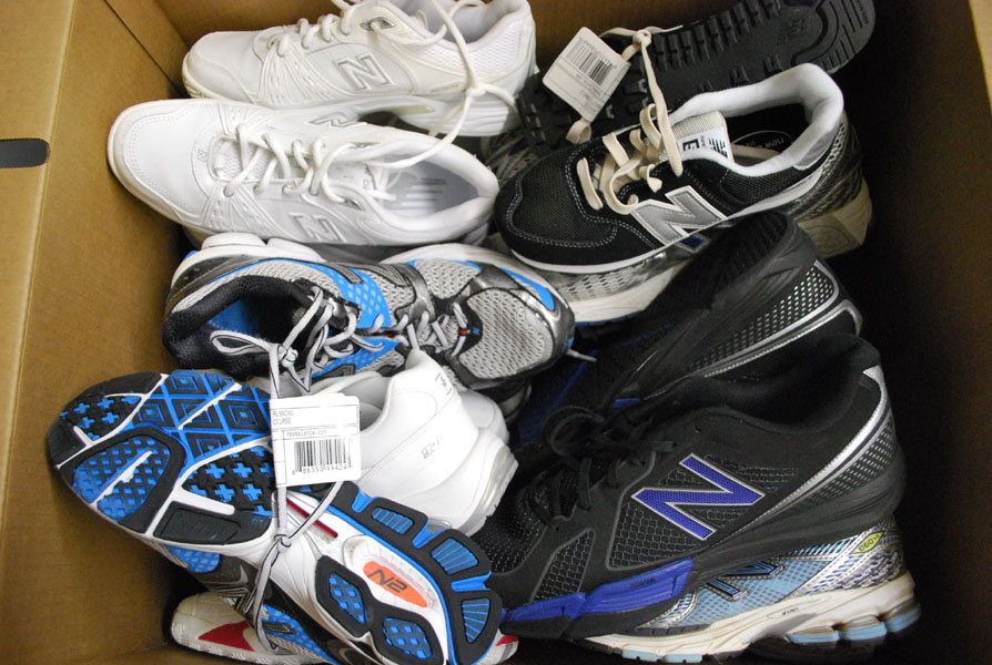 additional/wholesale-new-balance-sneaker-pallet-2.jpg