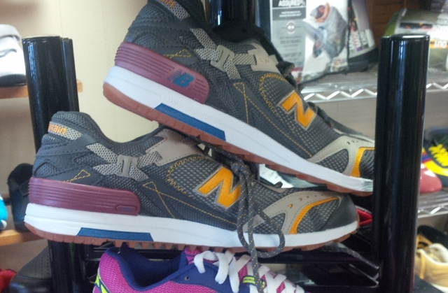 additional/wholesale-new-balance-sneaker-pallet-22.jpg