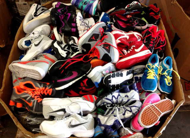 additional/wholesale-nike-sneaker-pallet-22.jpg