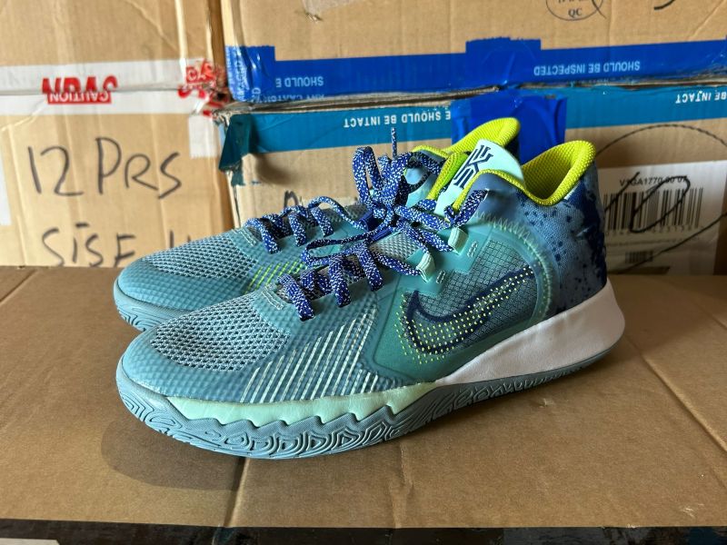 additional/wholesale-nike-sneaker-pallet-49.jpg