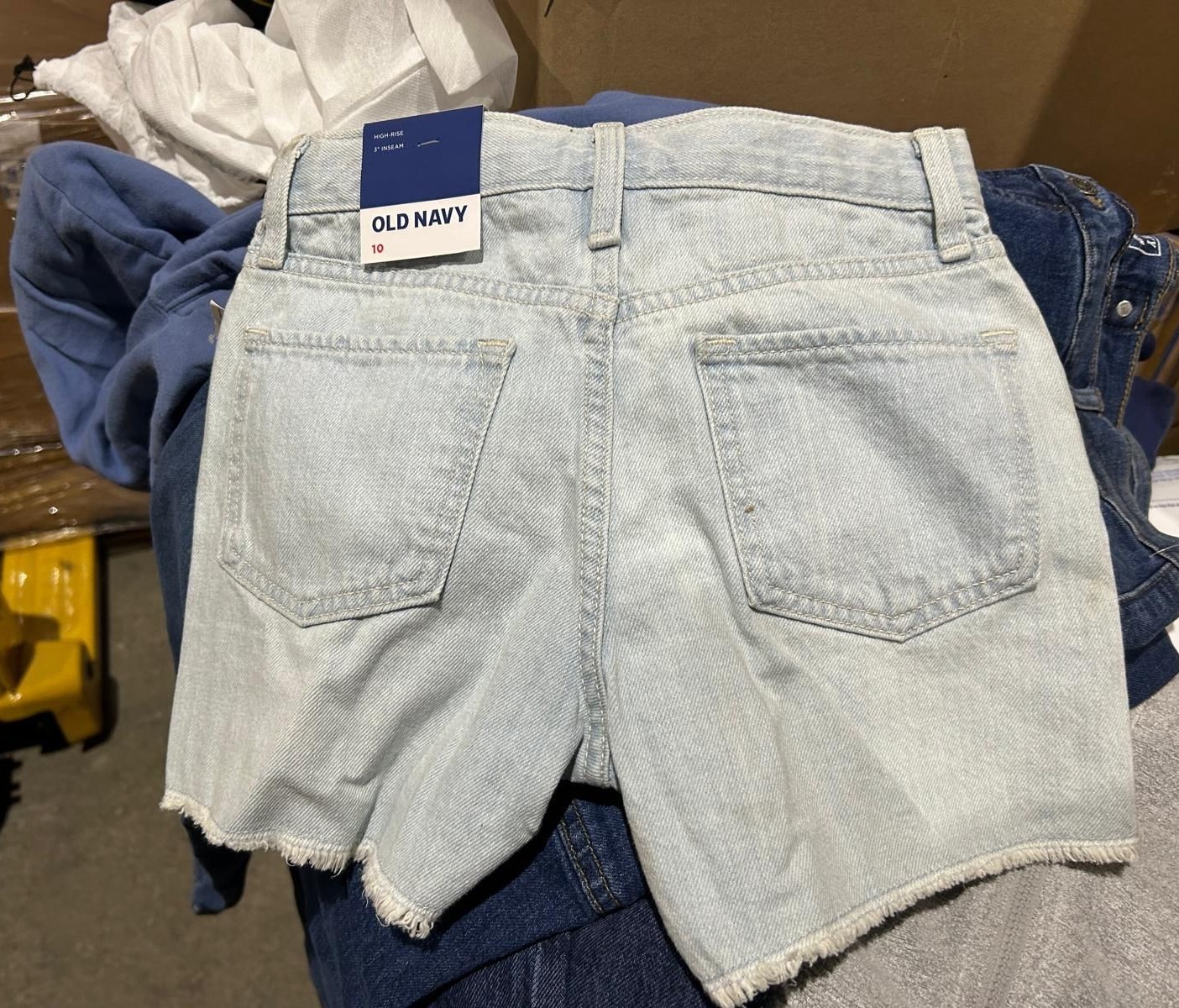 additional/wholesale-old-navy-clothing-pallets-24.jpg
