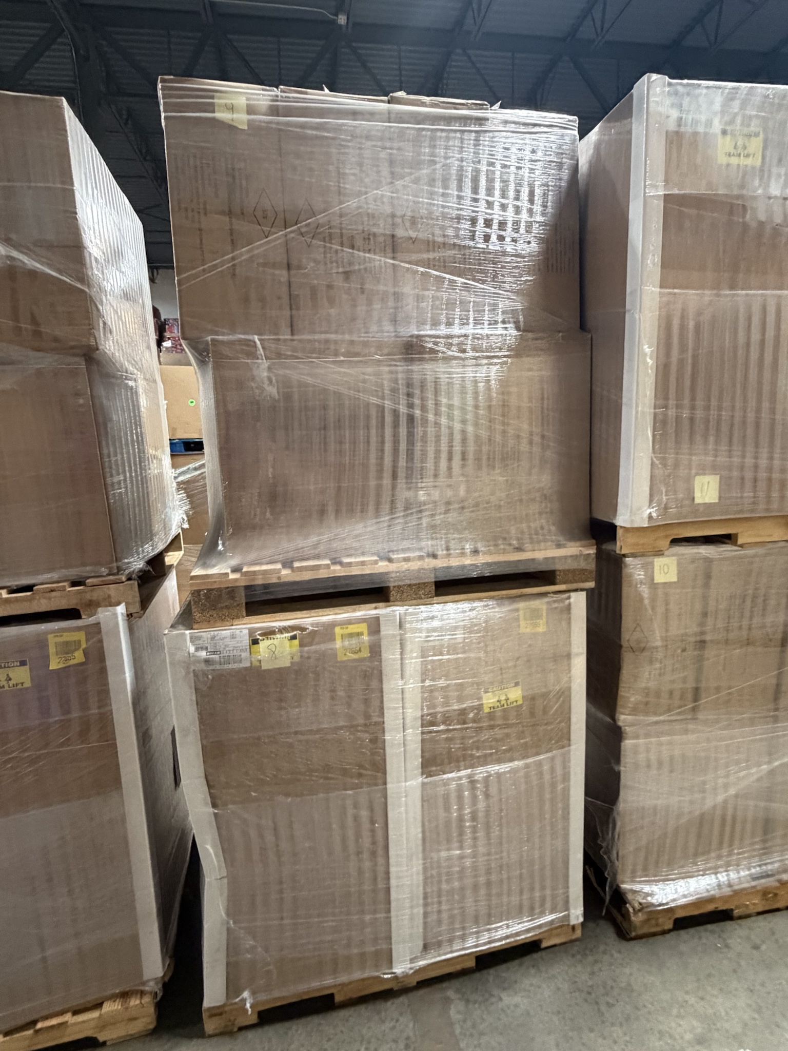 additional/wholesale-plush-toys-truckload-1.jpeg