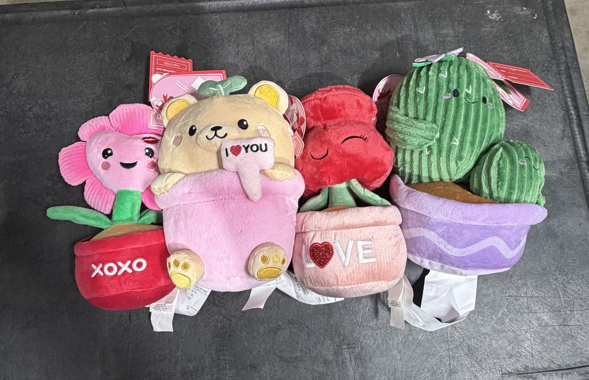 additional/wholesale-plush-toys-truckload-3.jpeg