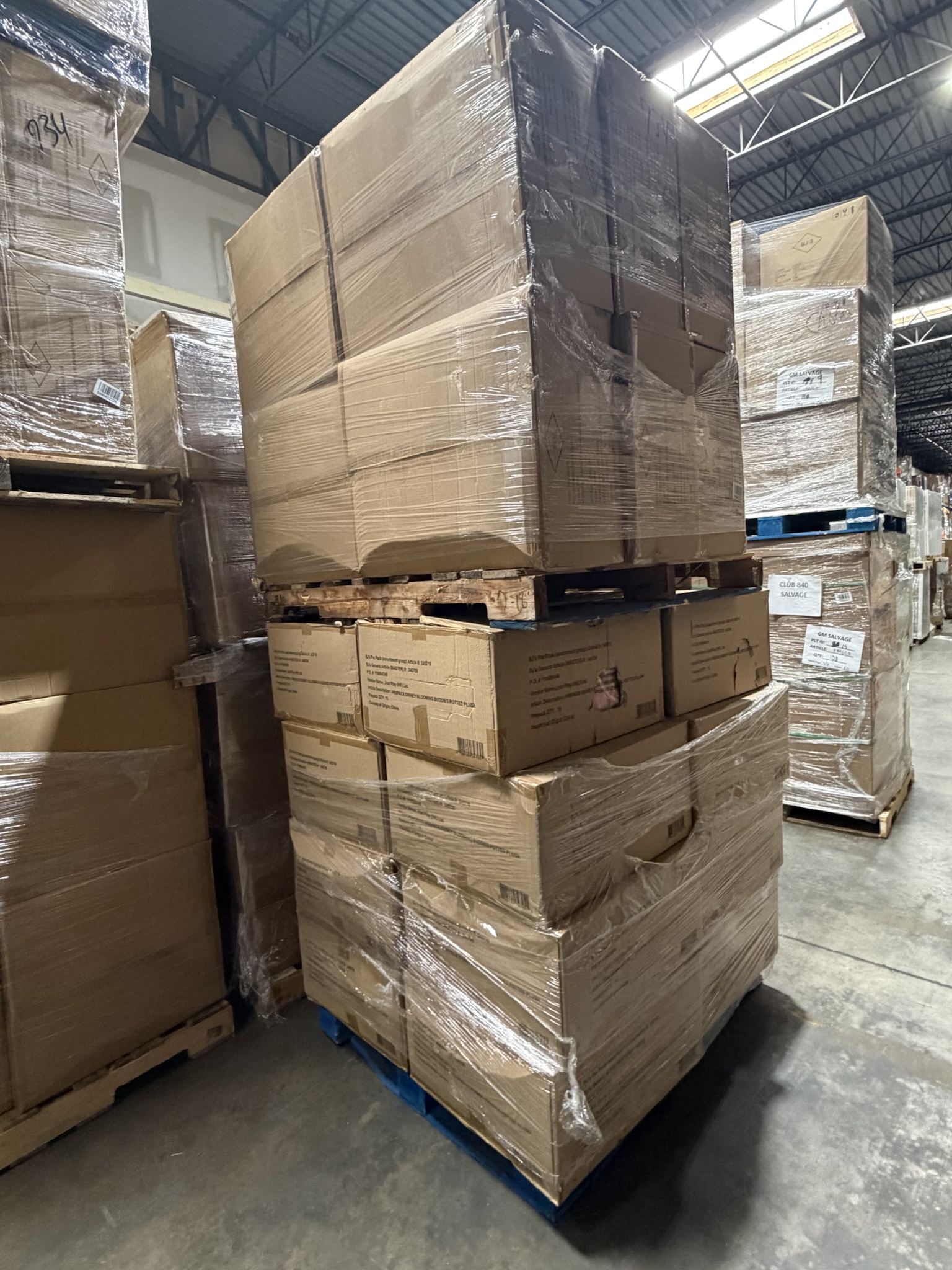 additional/wholesale-plush-toys-truckload-4.jpeg