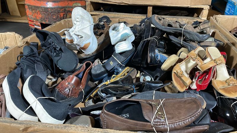 additional/wholesale-premiun-used-shoes-bales-grade-a-15.jpg