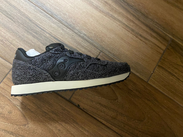 additional/wholesale-saucony-sneakers-pallets-5.jpeg