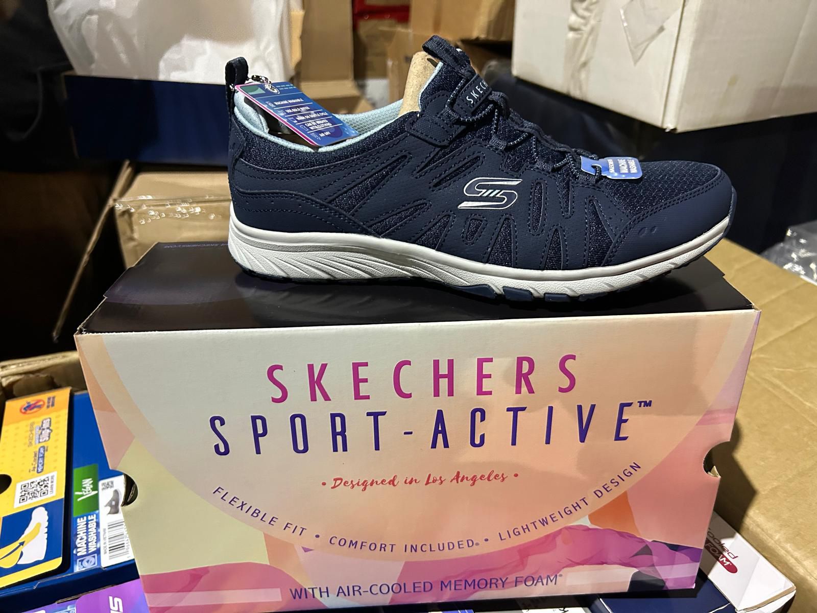 additional/wholesale-skechers-sneakers-pallets-3.jpeg